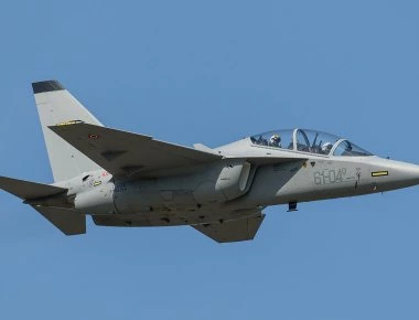 Επιπλέον εκπαιδευτικά M-346 Master ζητά η πολωνική Aεροπορία (βίντεο)